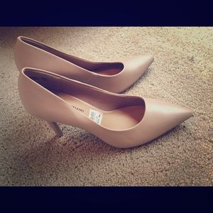 Nude heels